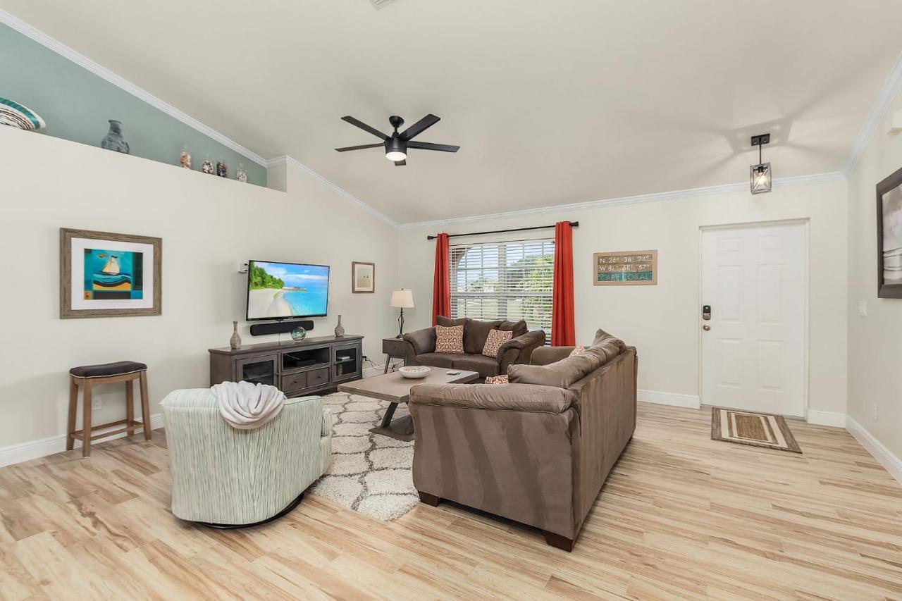 Villa Three Sisters - Roelens Vacations Cape Coral Eksteriør billede