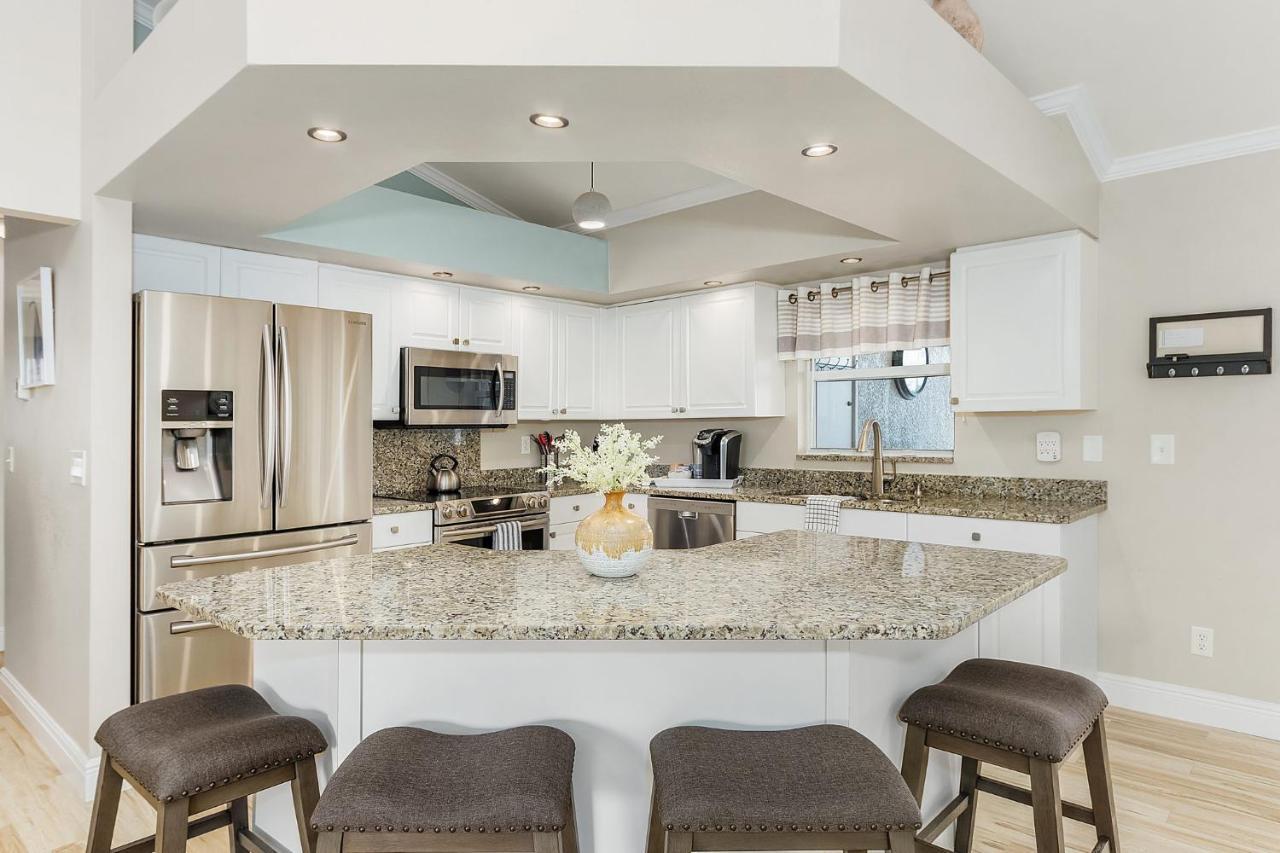 Villa Three Sisters - Roelens Vacations Cape Coral Eksteriør billede